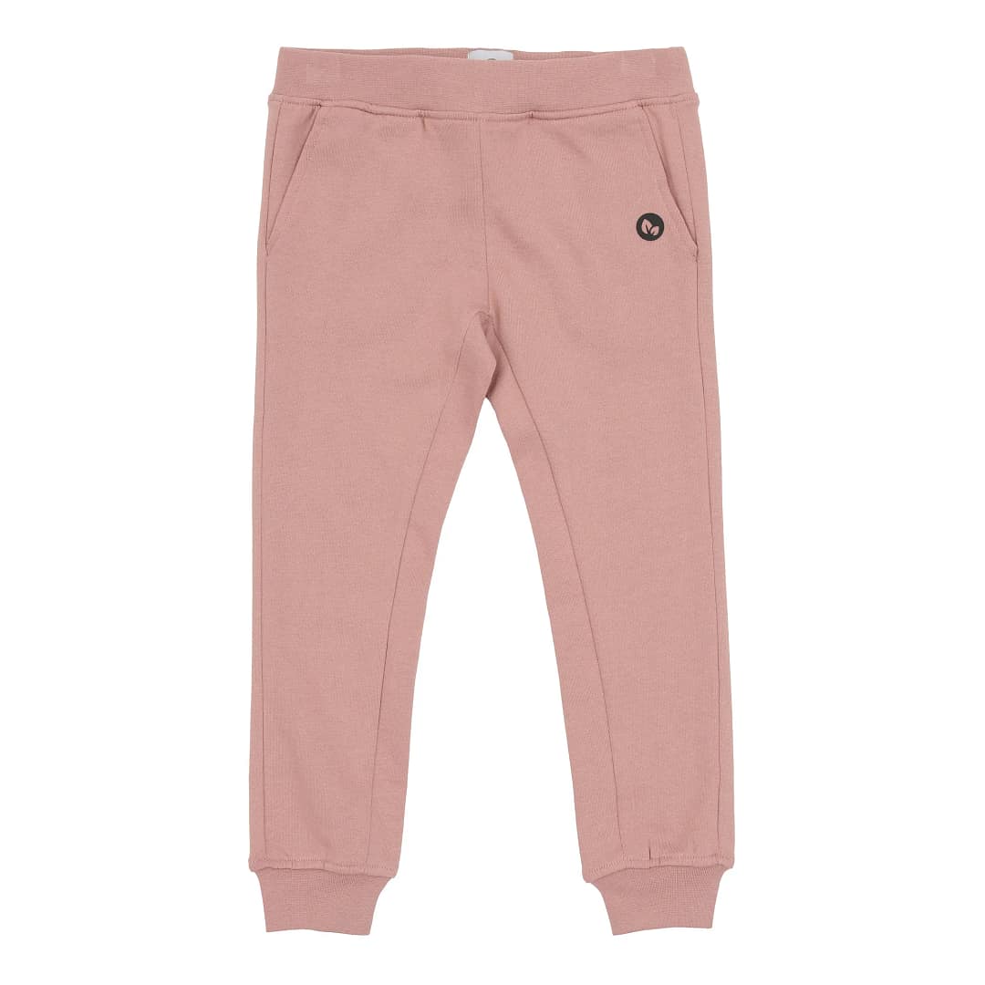 Sweatpants til børn i farven rose – eksklusivt sweatsæt fremstillet i blød og slidstærk Supima-bomuld, ideel til hverdagskomfort