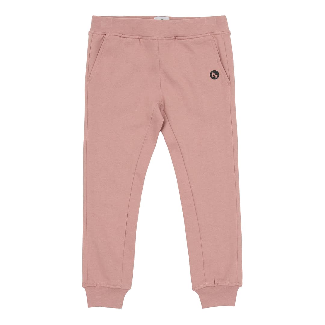 Sweatpants til børn i farven rose – eksklusivt sweatsæt fremstillet i blød og slidstærk Supima-bomuld, ideel til hverdagskomfort