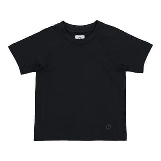 Basic T-shirt til børn i farven sort – komfortabel børnetrøje i blødt supima-bomuld, perfekt til hverdagsbrug